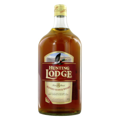 HUNTING LODGE blended Scotch Whisky 200cl 2.000 л.